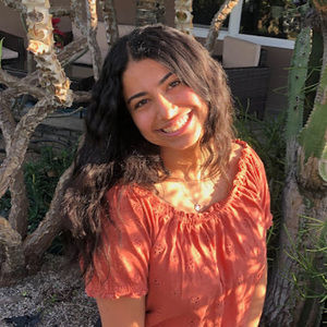 Meet your Posher, Andrea